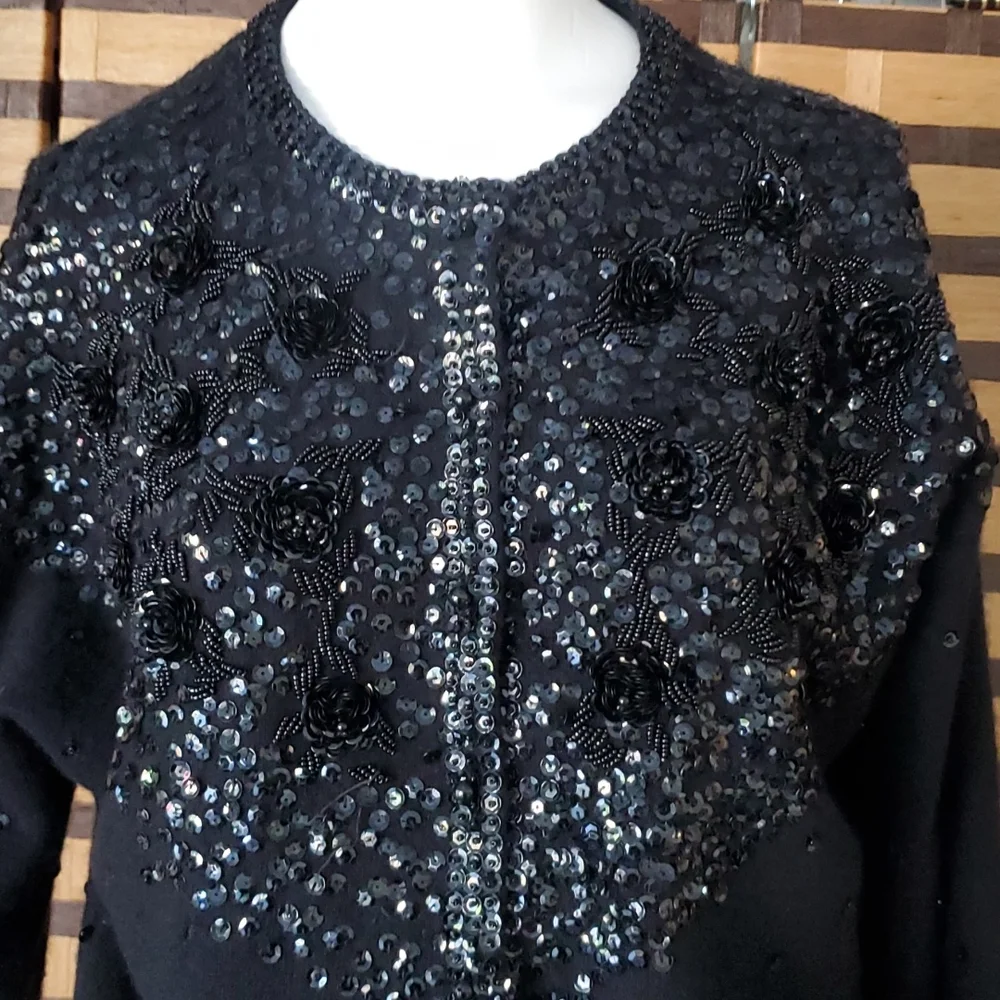 Cecile Angora Bermuda lined cardigan - Picture 2 of 12